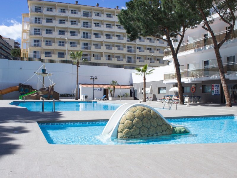 Hotel Oasis Park Salou 7