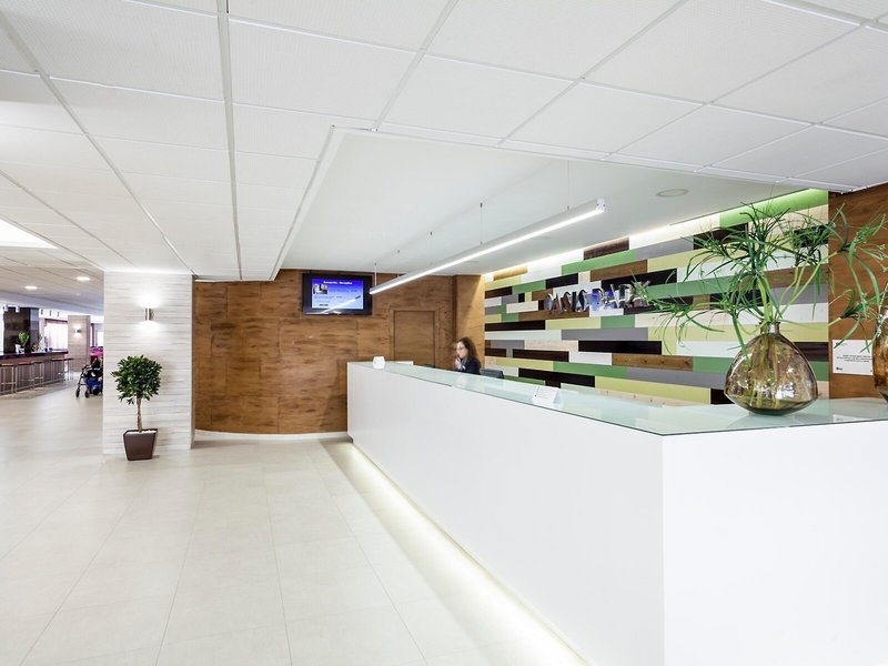 Hotel Oasis Park Salou 22
