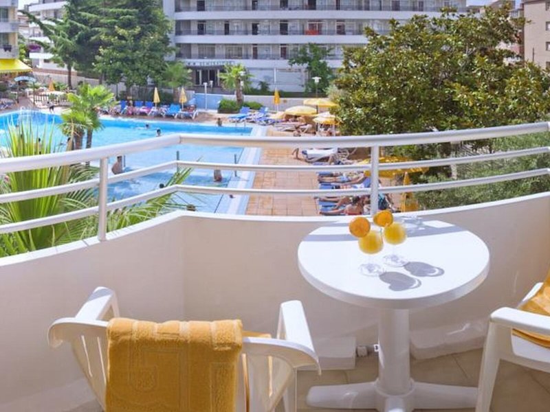 GHT Oasis Tossa & Spa 19