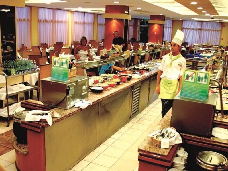 GHT Oasis Tossa & Spa 30