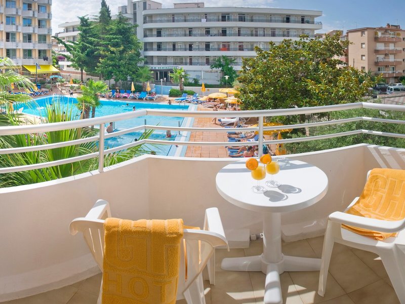 GHT Oasis Tossa & Spa 47