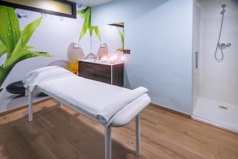 Hotel GHT Oasis Tossa & SPA 29