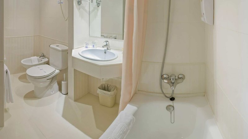 GHT Oasis Tossa & Spa 13