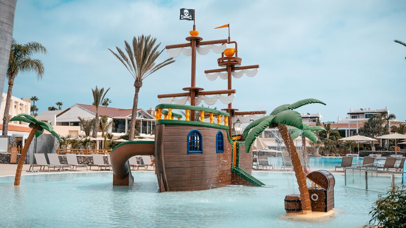 Oasis Village Club 3