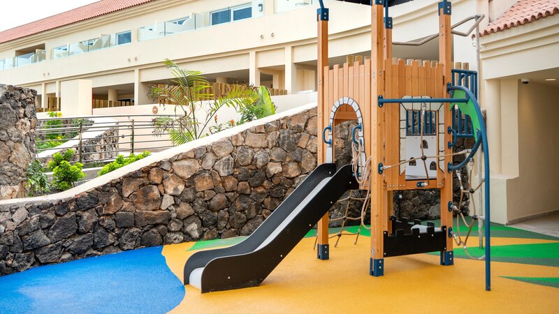 Oasis Village Club 4