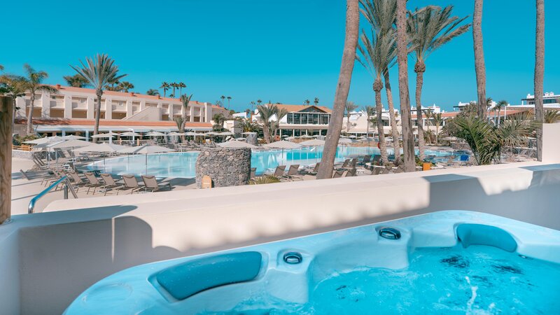 Oasis Village Club 9