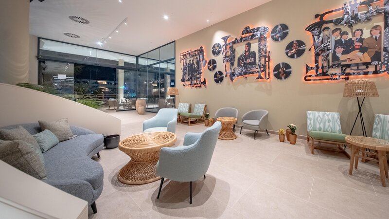 Oasis Village Club 74