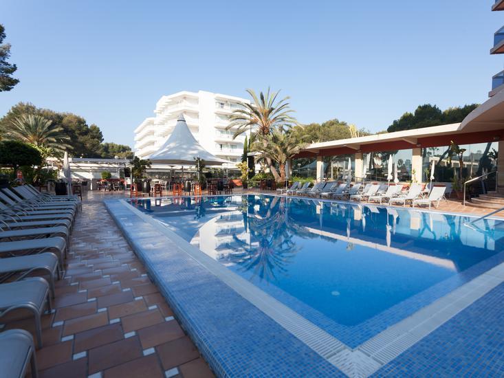 Obelisco 2 - Outdoor Pool