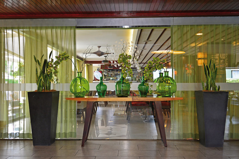 Auténtico Hotel 6