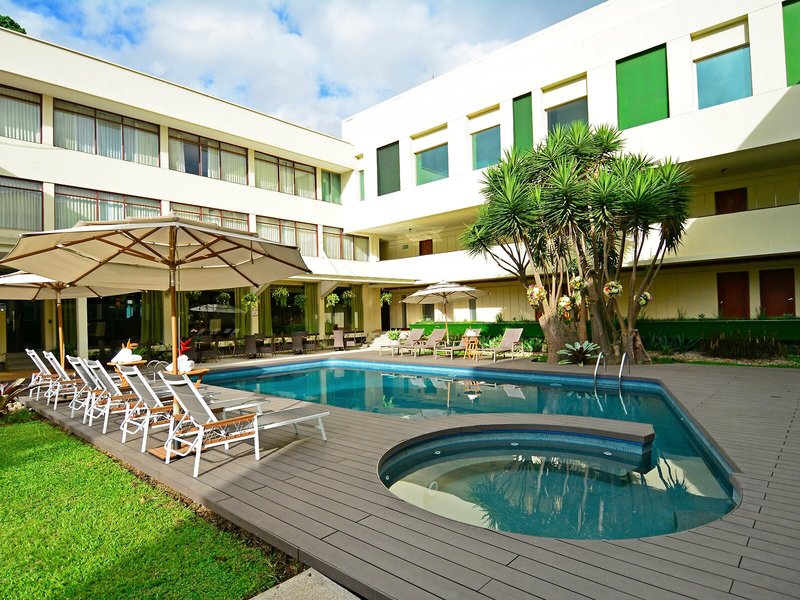 Autentico 6 - Outdoor Pool