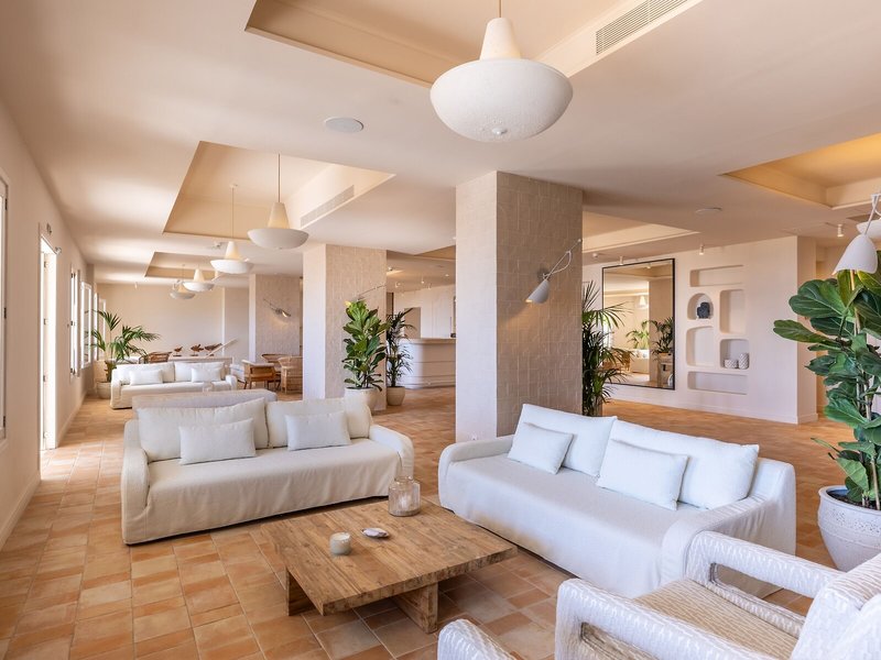 Hoposa Hotel Pollentia 16