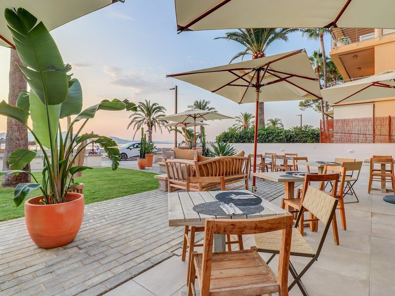 Hoposa Hotel Pollentia 20