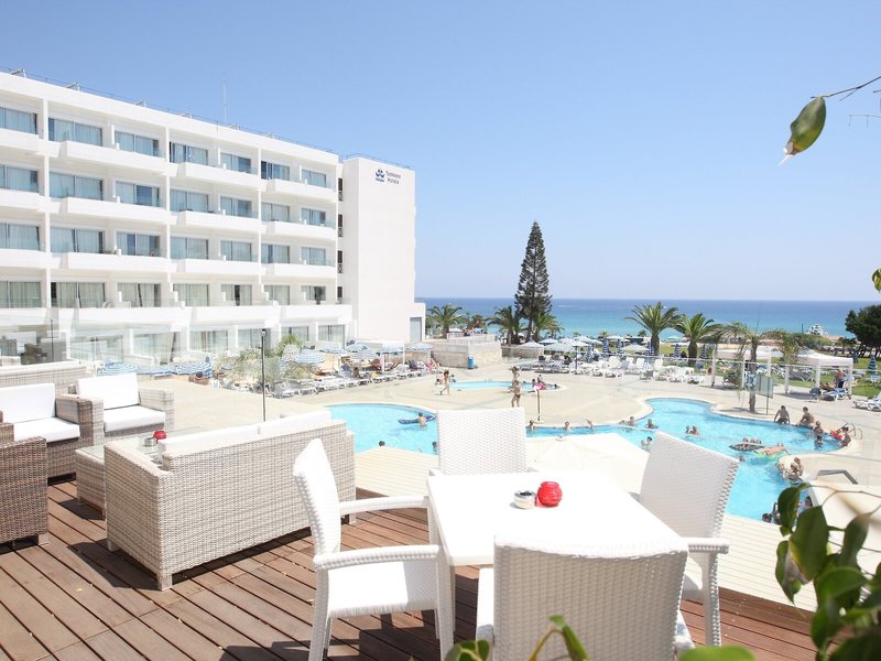 Odessa Beach Hotel 3