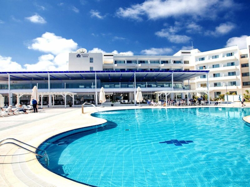 Odessa Beach Hotel 4