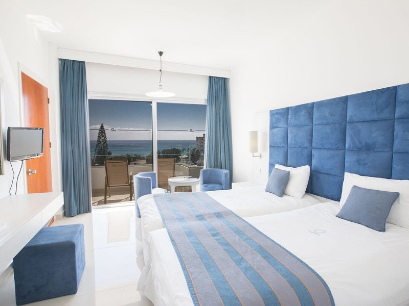 Odessa Beach Hotel 25