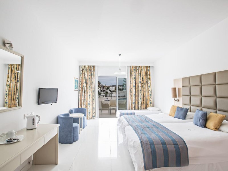 Odessa Beach Hotel 30