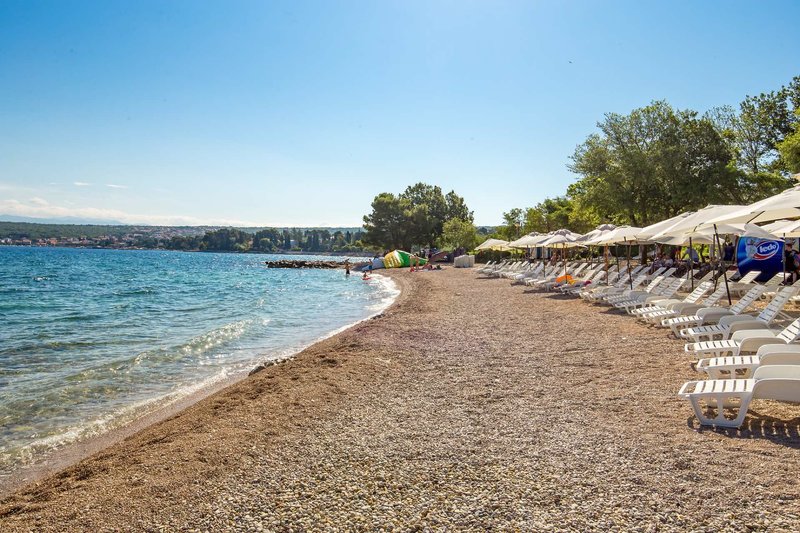 Blue Waves Resort 2