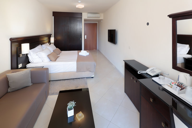 Blue Waves Resort 30