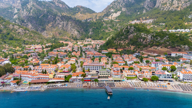Özcan Beach Hotel 3