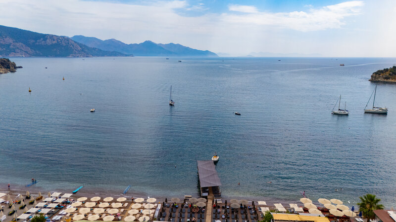 Özcan Beach Hotel 12