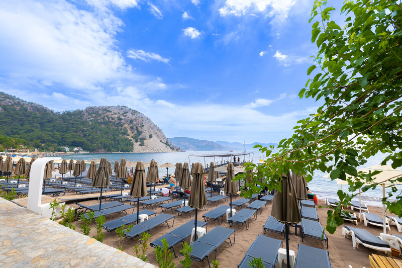 Özcan Beach Hotel 13