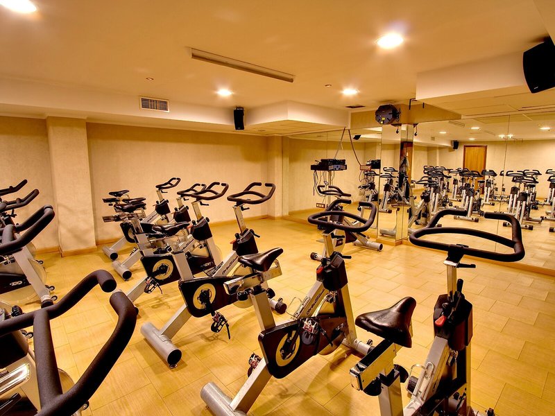 Ona Ogisaka Garden 28