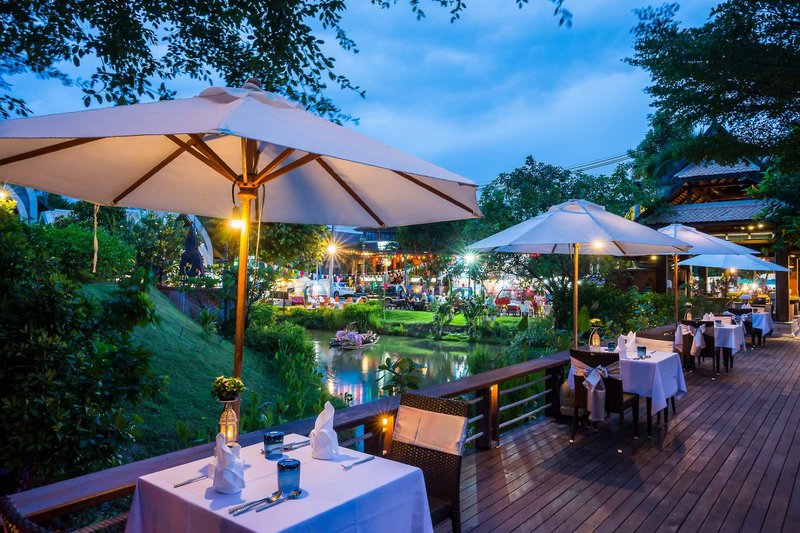 Royal Muang Samui Villas 8
