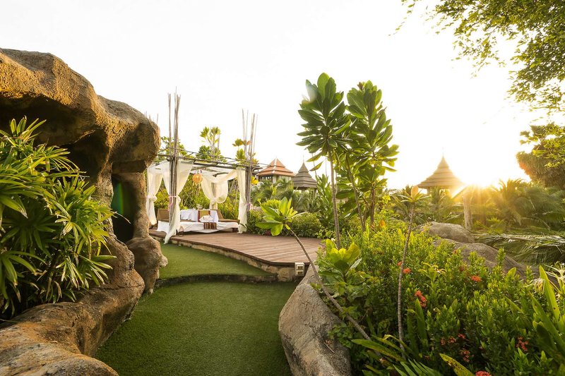 Royal Muang Samui Villas 10