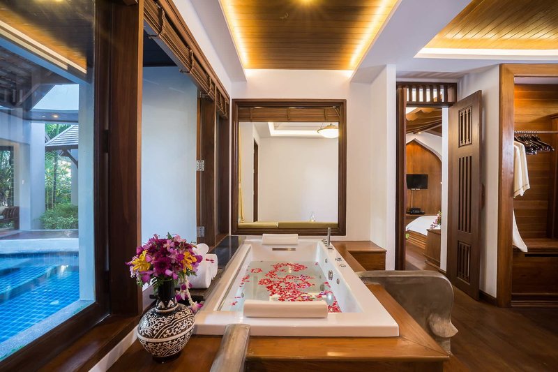 Royal Muang Samui Villas 23