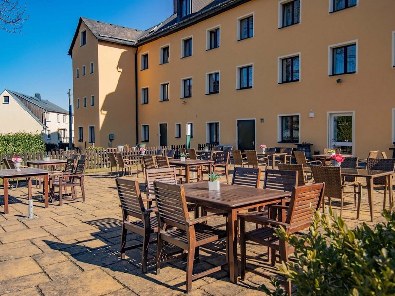 Erzgebirgshotel Freiberger Höhe 9