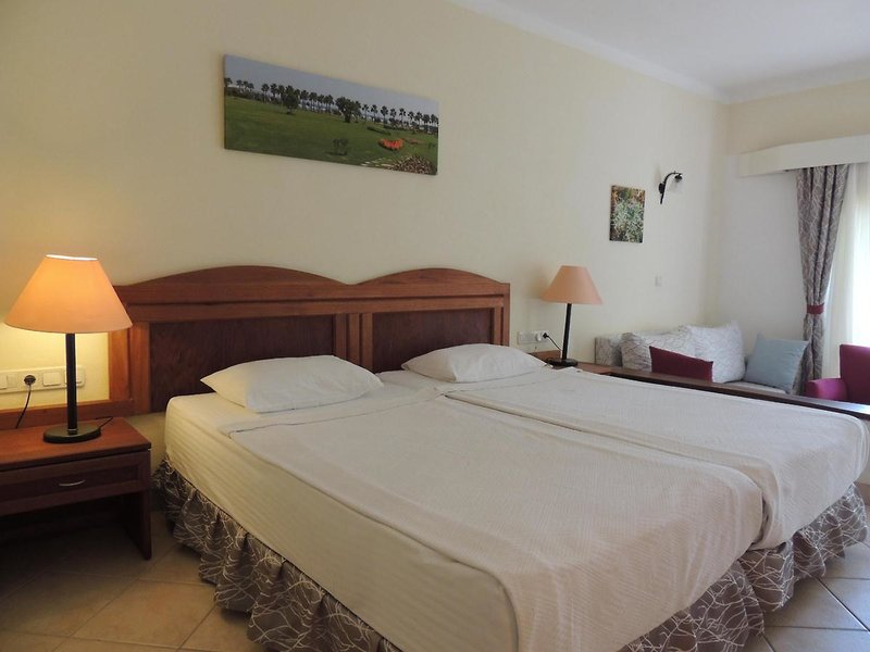 Okaliptus Otel 4