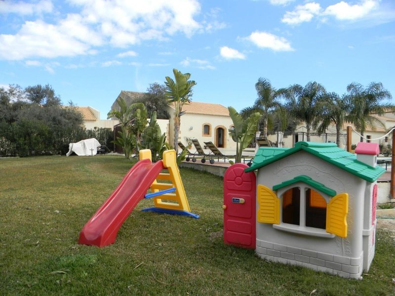 Kalaonda Coutry Resort 37