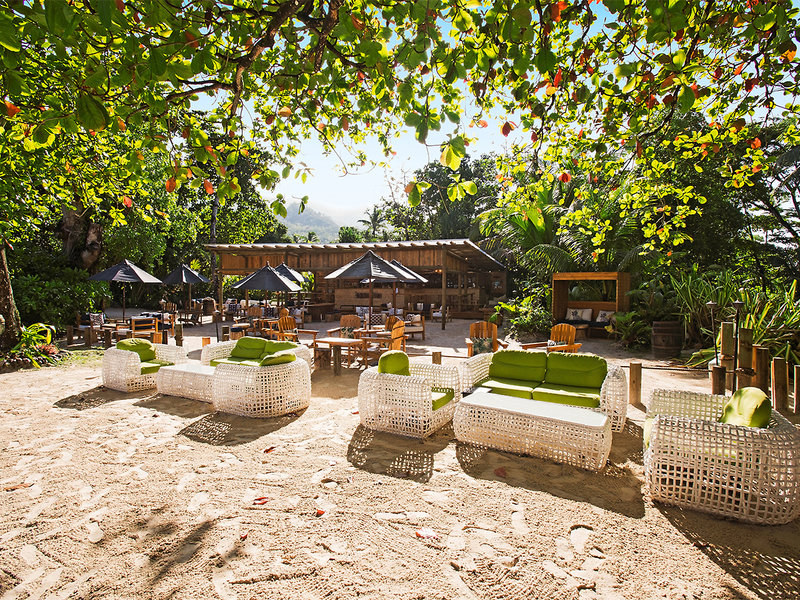 Constance Ephelia 16