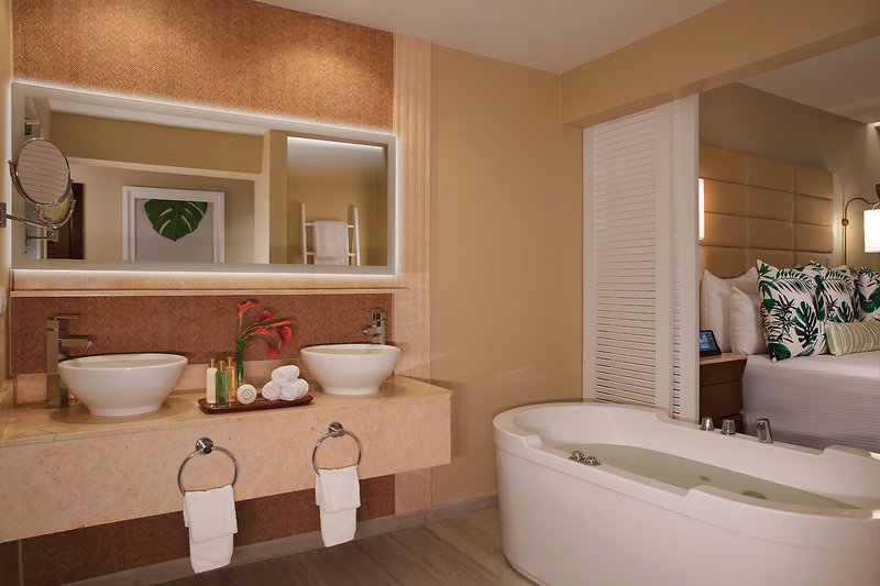 Secrets Wild Orchid Montego Bay 10