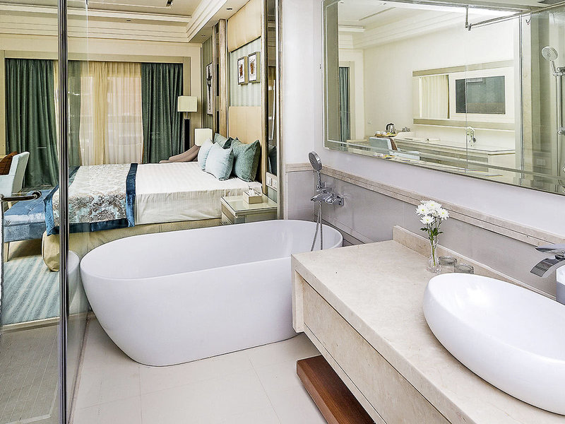 SUNRISE Romance Resort Sahl Hasheesh  4