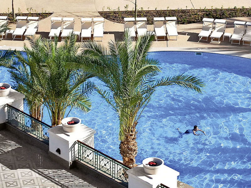 Stella Di Mare Beach Hotel & Spa 7