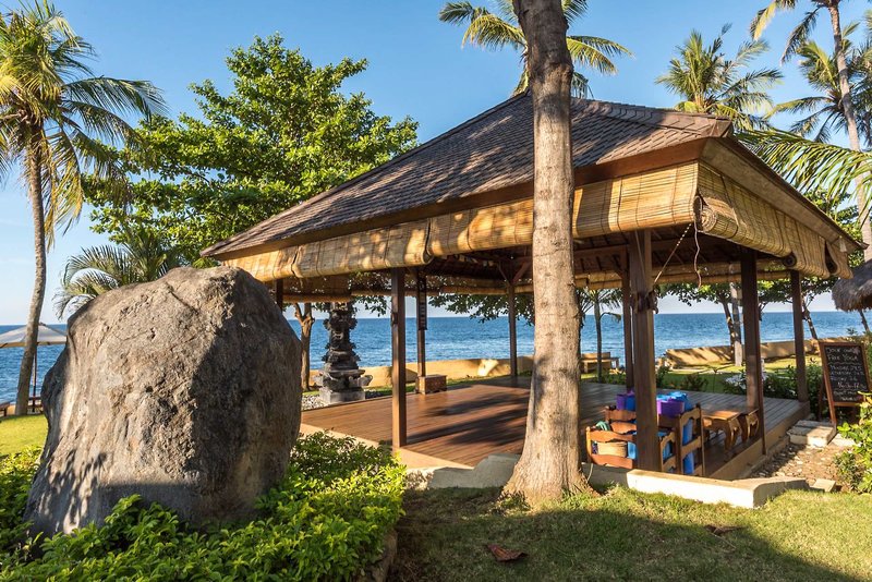 Siddhartha Ocean Front Resort & Spa 3