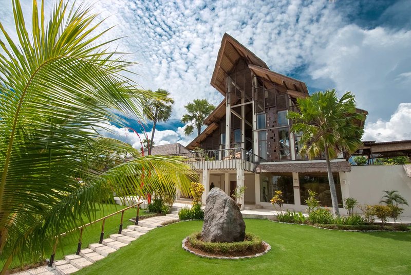 Siddhartha Ocean Front Resort & Spa 5