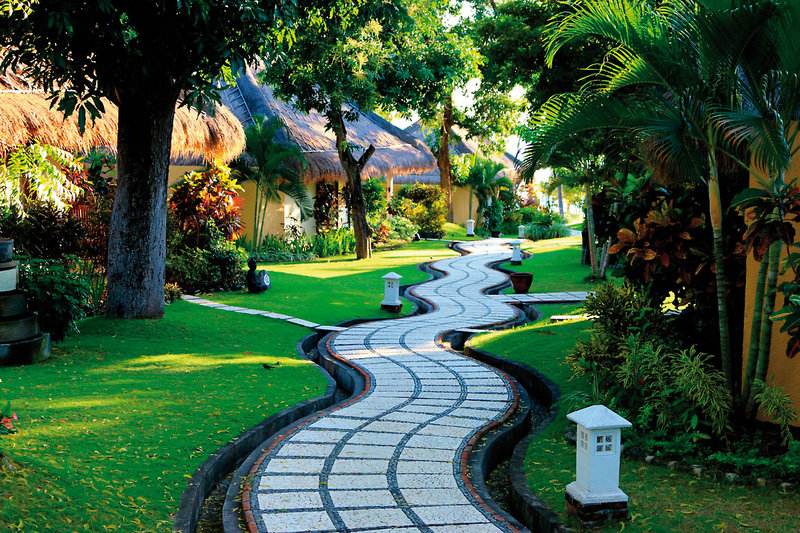 Siddhartha Ocean Front Resort & Spa 24 - Garden
