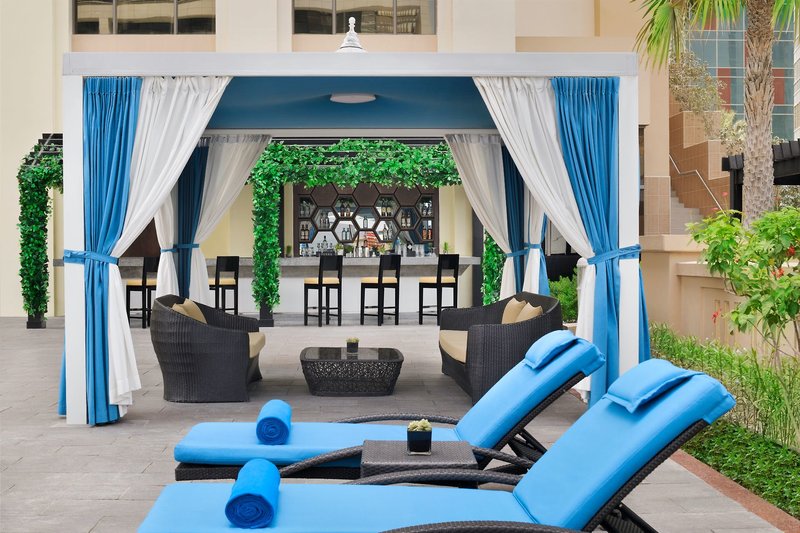 Mövenpick Hotel Jumeirah Beach 2