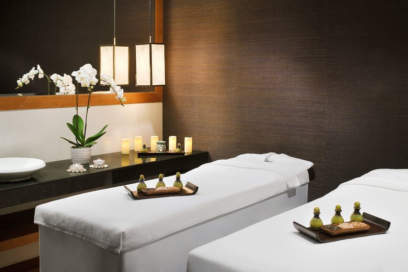 Mövenpick Hotel Jumeirah Beach 11