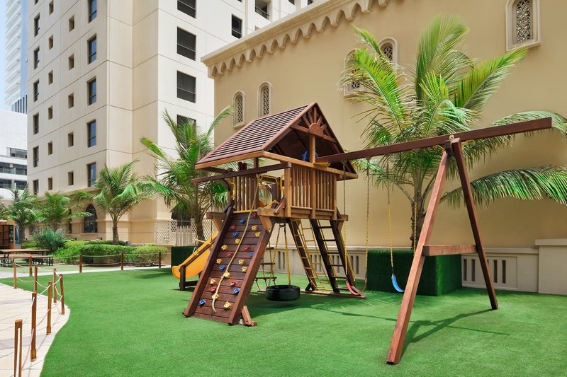 Mövenpick Hotel Jumeirah Beach 13