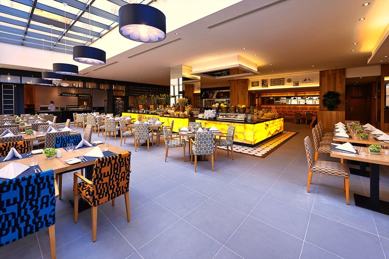 Mövenpick Hotel Jumeirah Beach 17