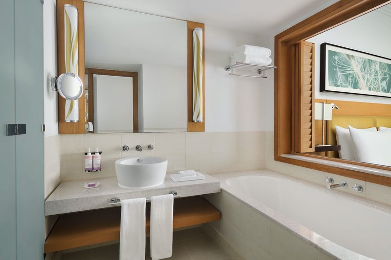 Mövenpick Hotel Jumeirah Beach 20