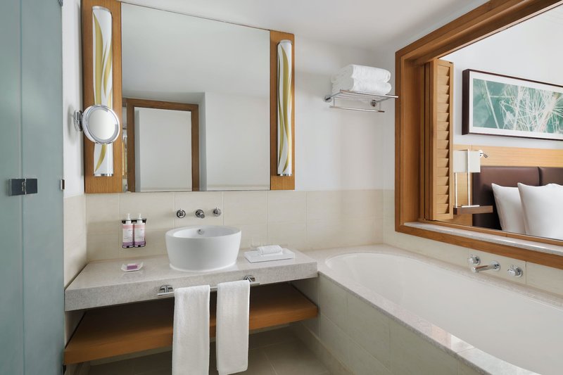 Mövenpick Hotel Jumeirah Beach 21