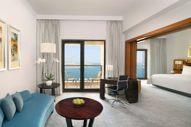 Mövenpick Hotel Jumeirah Beach 16