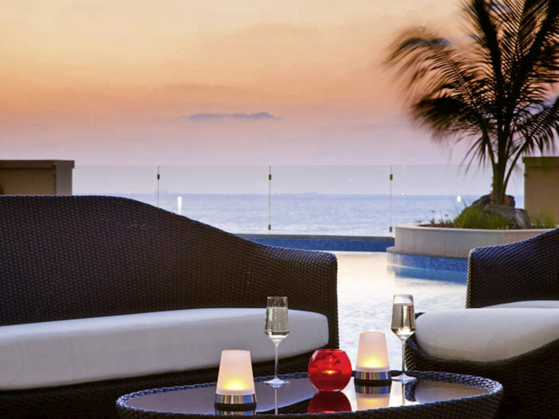 Mövenpick Hotel Jumeirah Beach 7