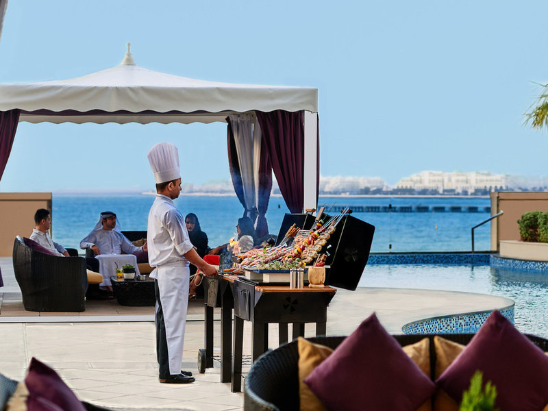 Mövenpick Hotel Jumeirah Beach 18