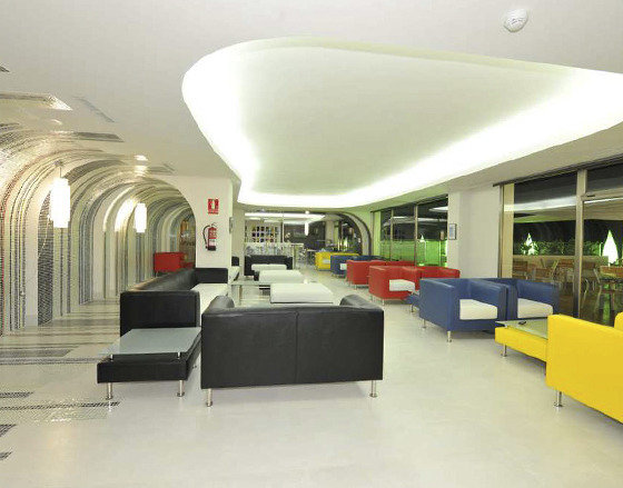 ON ALETA ROOM 2