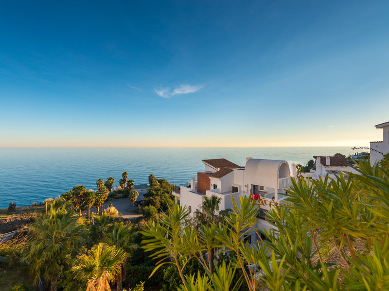 Olée Nerja Holiday Rentals 4